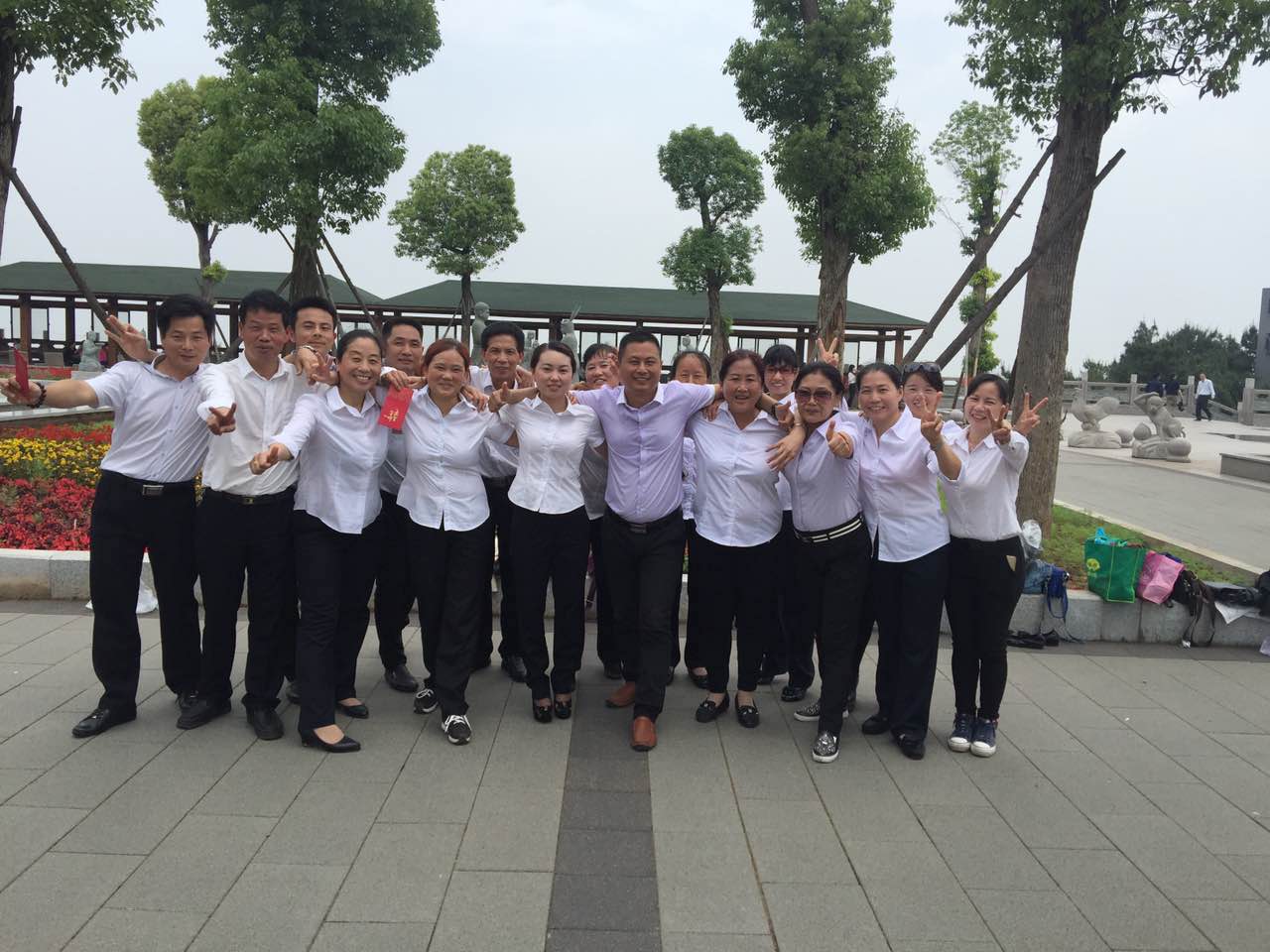 �B�T�п�ȸ�ӱ������޹�˾�����Mϲ�@�B�T�С��������h̖(h��o)���s�u(y��)