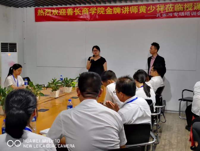 ���������������ڱ��У����A�ڈ�(zh��)�С���Ӗ(x��n)�������